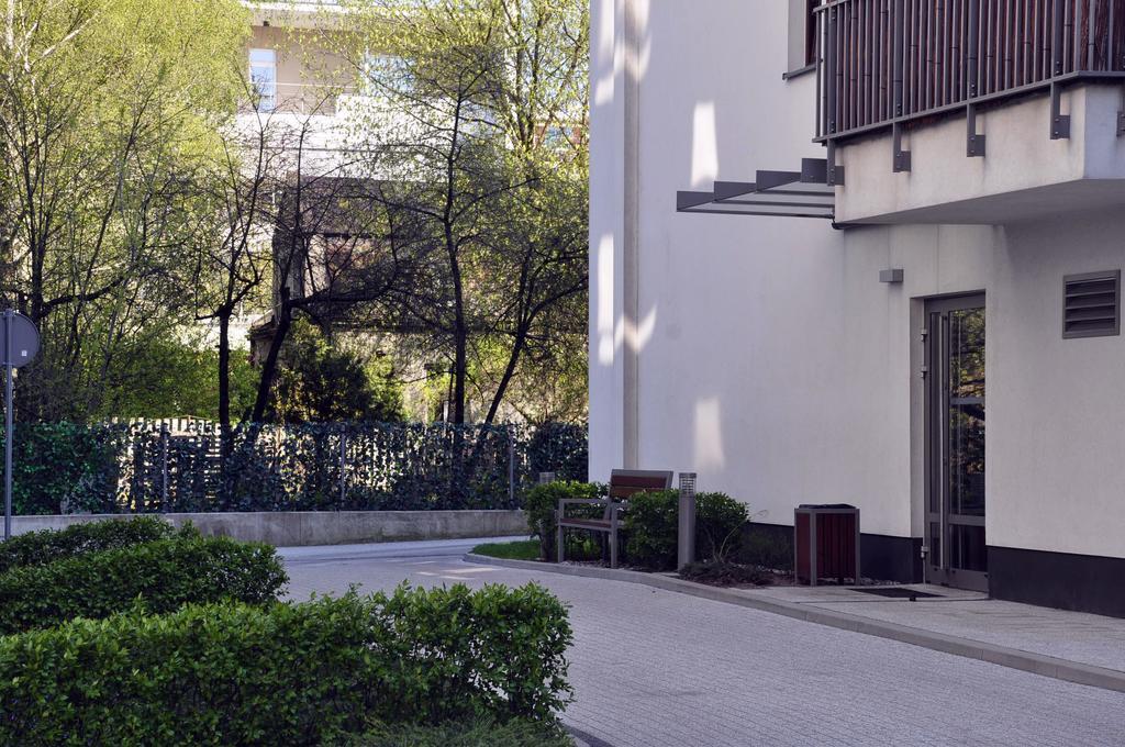Prudentia Apartments Wola Warsaw Exterior photo